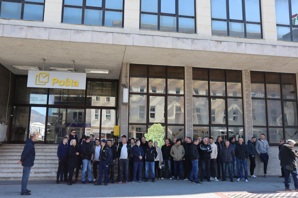  Mostarski poštari traže povećanje plaća